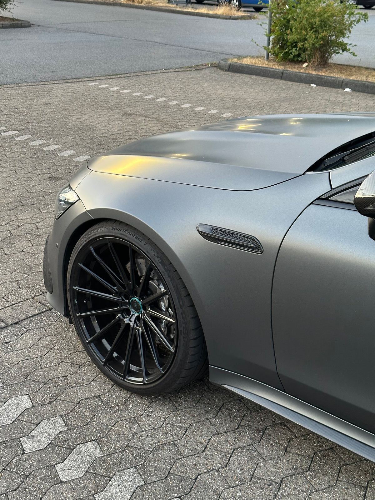 Mercedes-Benz AMG GT 53 4MATIC 490PS – MANUFAKTUR Carbon Leder