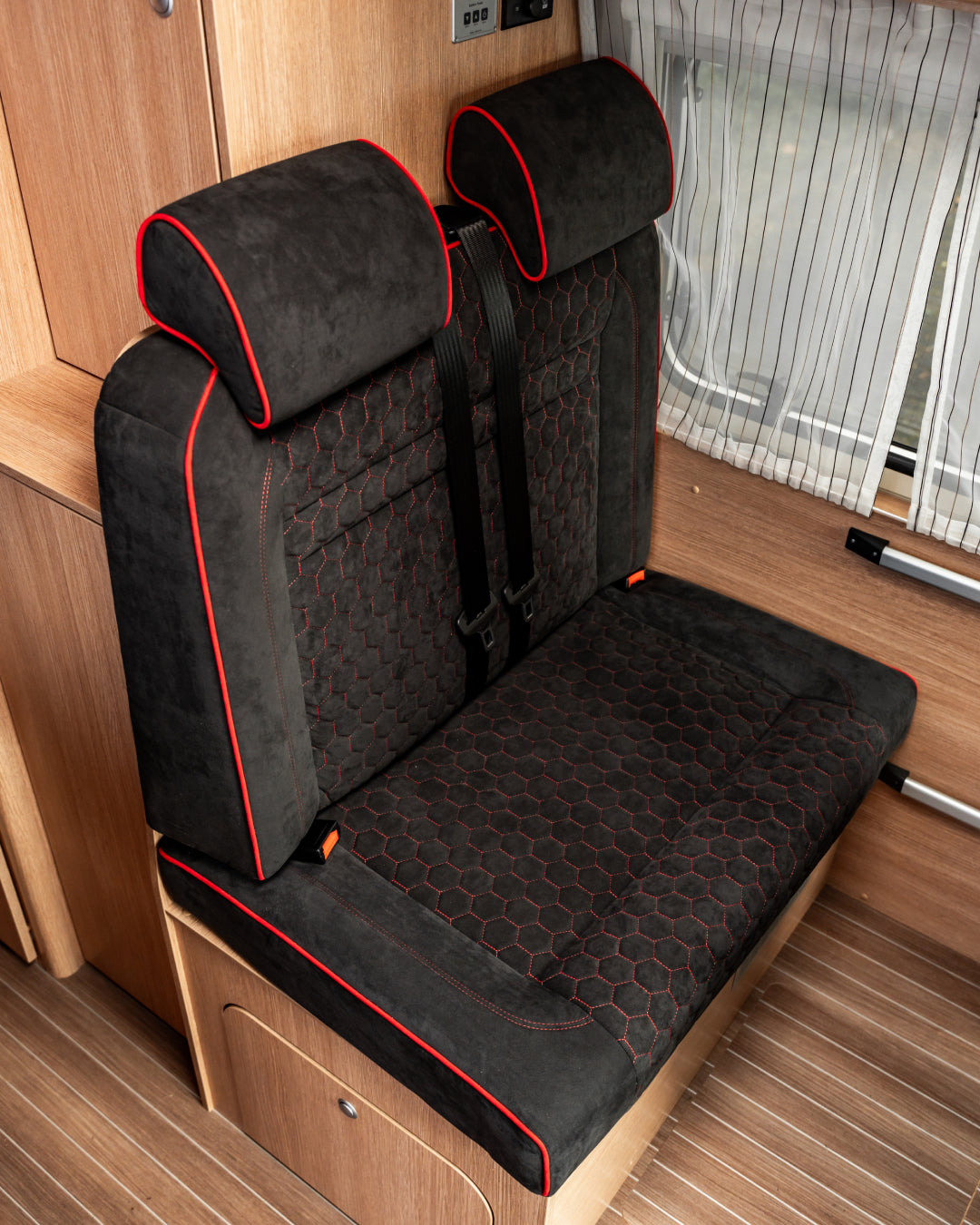 Wohnmobil Kastenwagen Sitze beziehen mit Alcantara