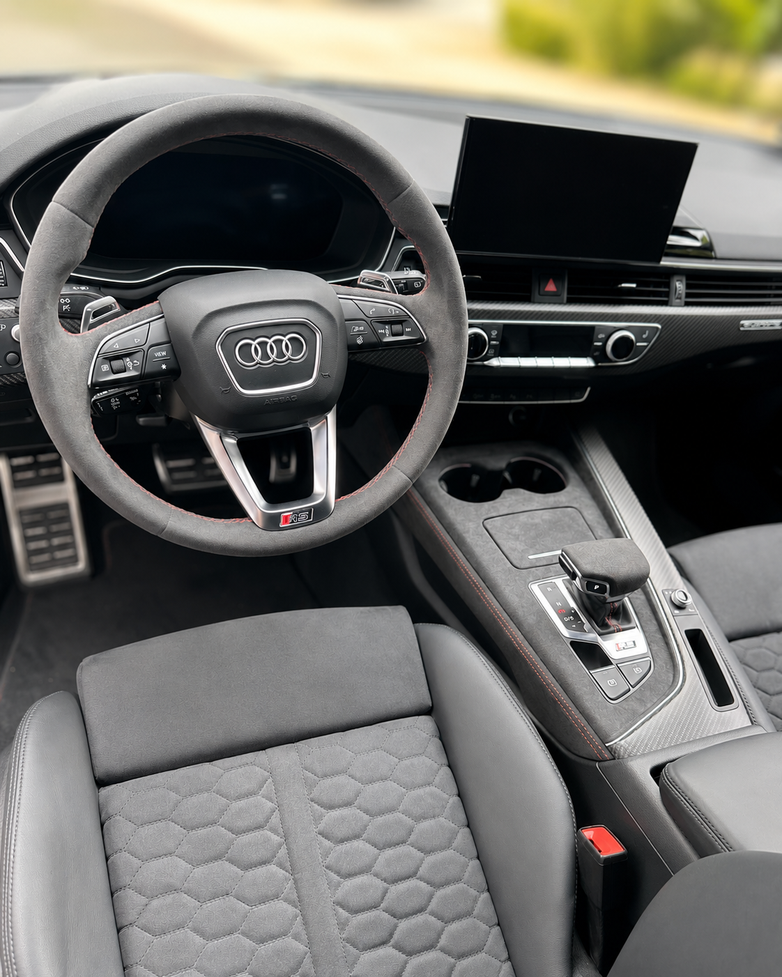 Alcantara Mittelkonsole Dinamica – passend bei A4 A5 S5 RS5 S4 RS4