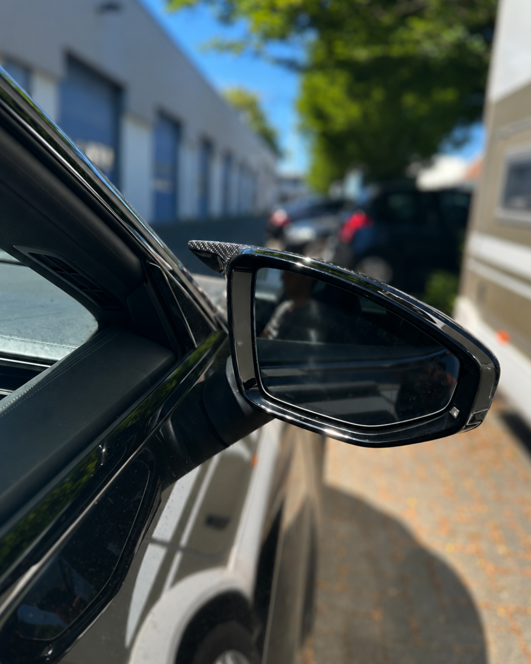 Carbon Spiegelkappen für Audi A6 S6 RS6 A7 S7 RS7 C8 A8 S8