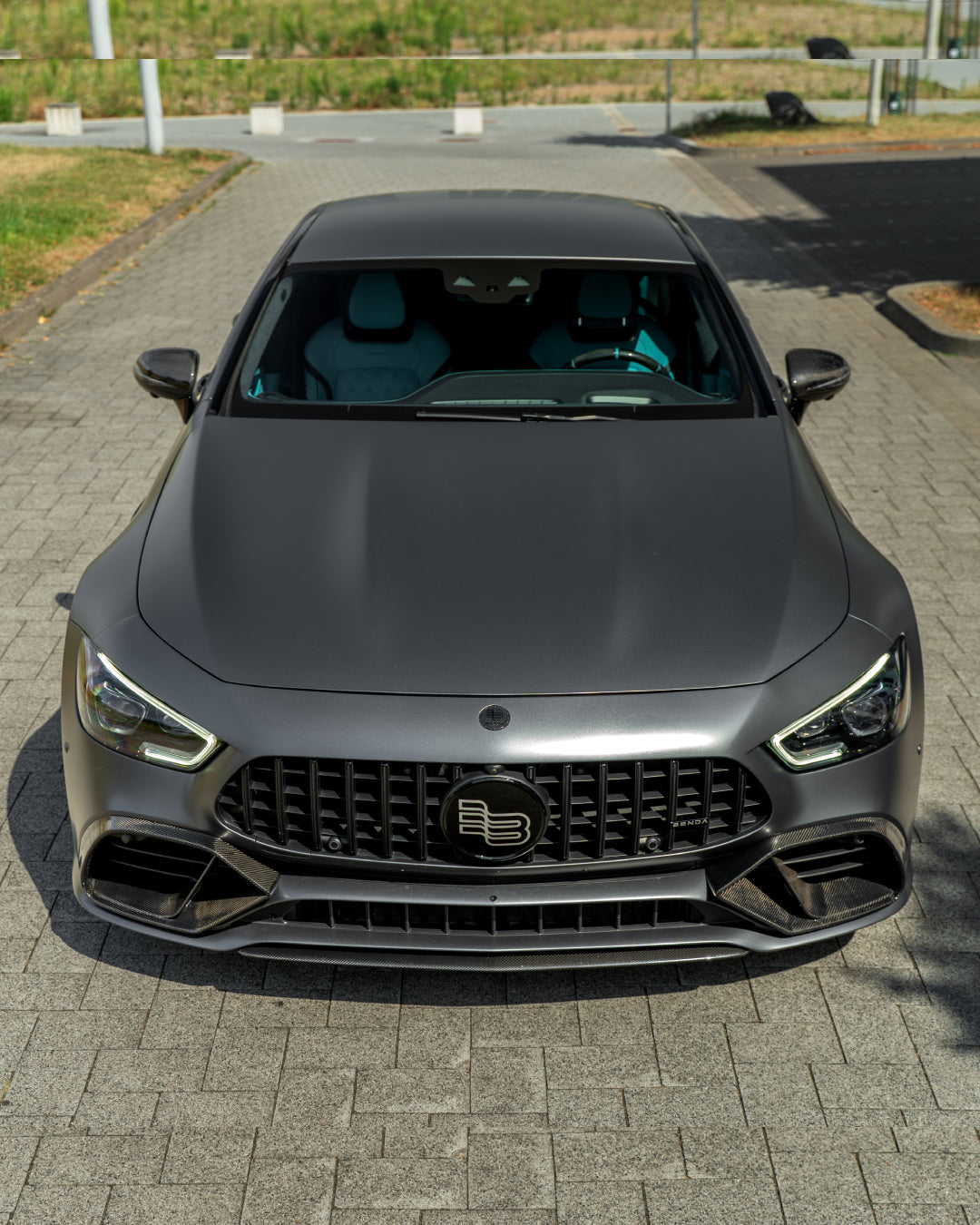 Mercedes-Benz AMG GT 53 4MATIC – MANUFAKTUR Carbon Leder