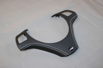 Nappaleder Lenkradspange BMW E90 E91 E92 E93 E81 E82 E84 E87 E88 M Lenkrad / Doppelnaht / Grau / Nappaleder / Teile von BENDA/