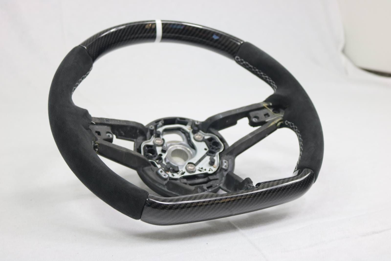 Carbon / Alcantara steering wheel suitable for AUDI R8 TTRS-ECD-CF
